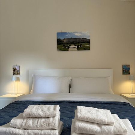 Art Suite Nel Cuore Di Портичи Экстерьер фото